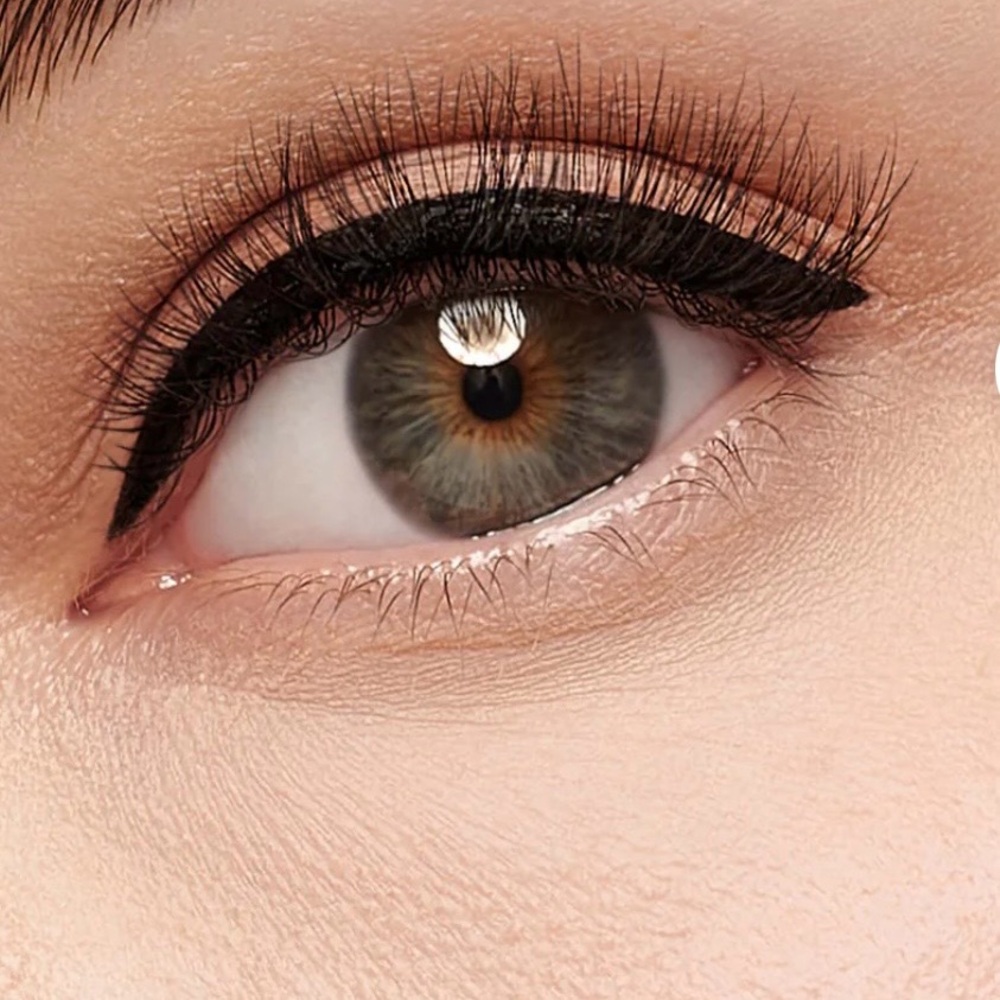 Velour Magnetic Lashes “She’s a Magnet” Faux Mink Reusable Lashes NEW